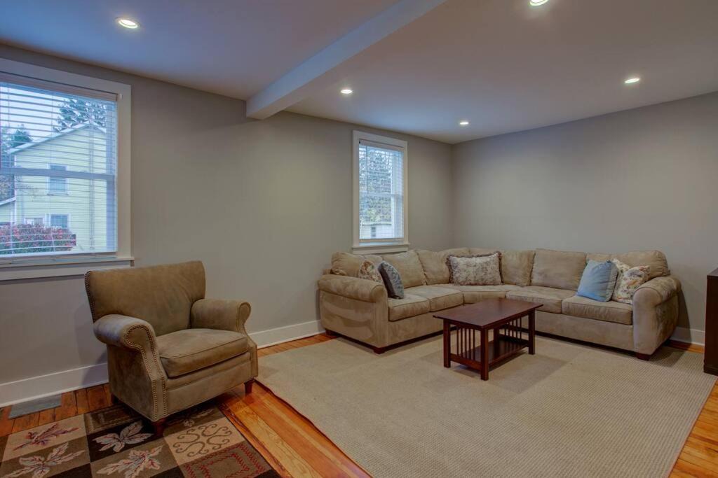 Photo of Livingroom in Salunga