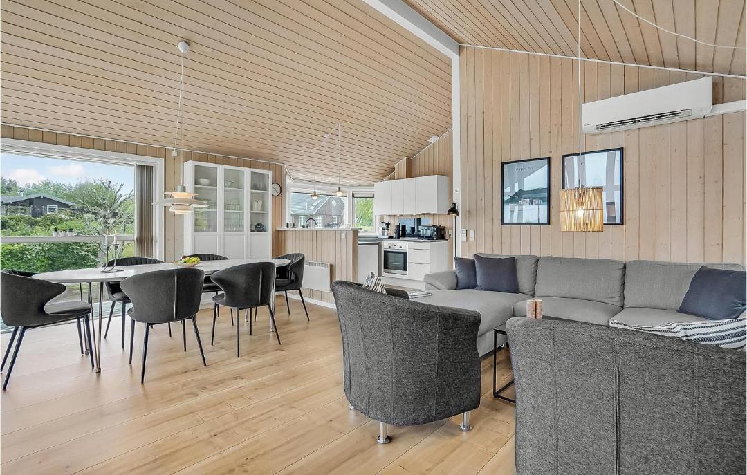 Photo of Livingroom in Hjarbæk