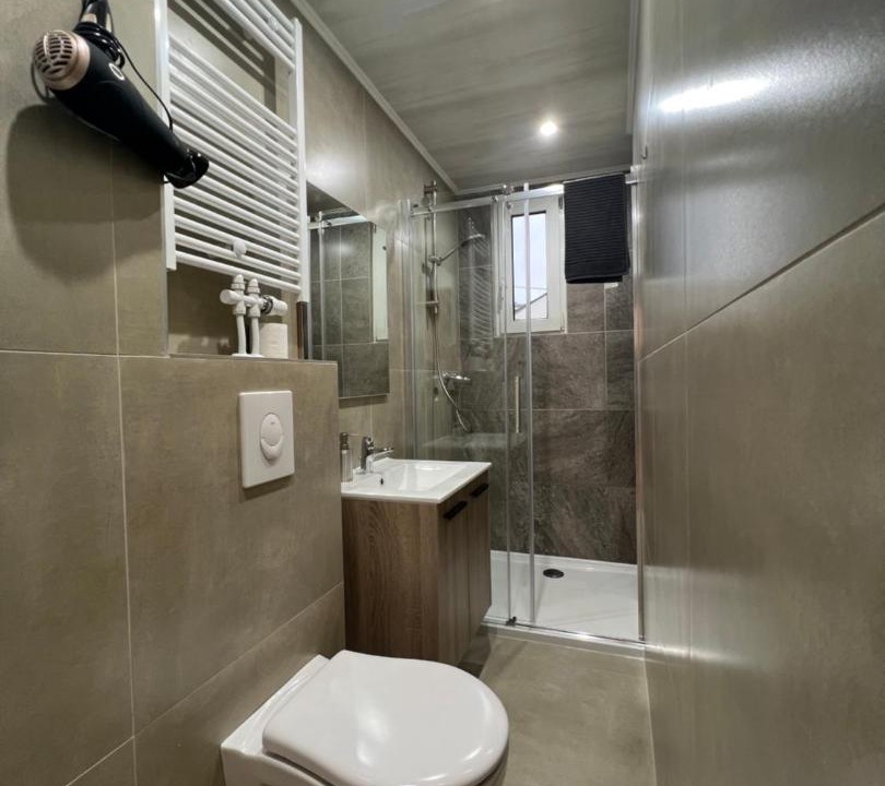 Photo of Bathroom in Etterbeek