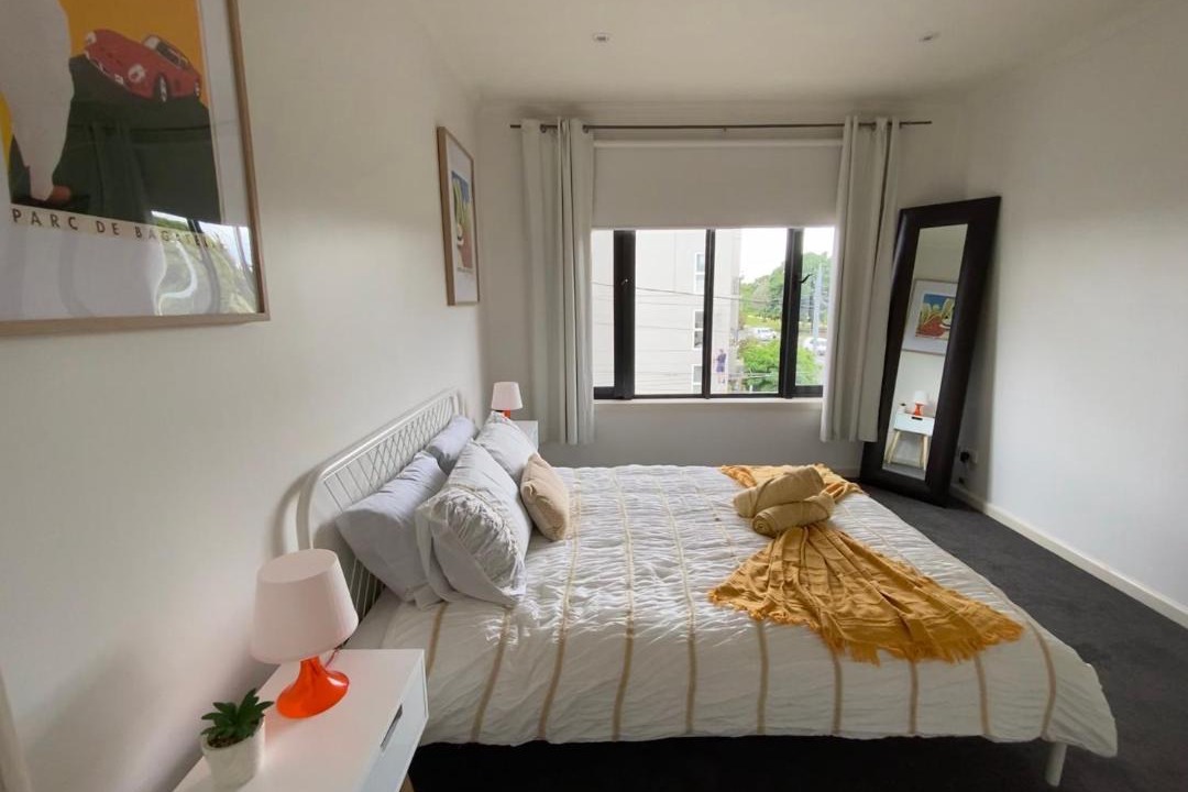 Photo of Bedroom in Caulfield North
