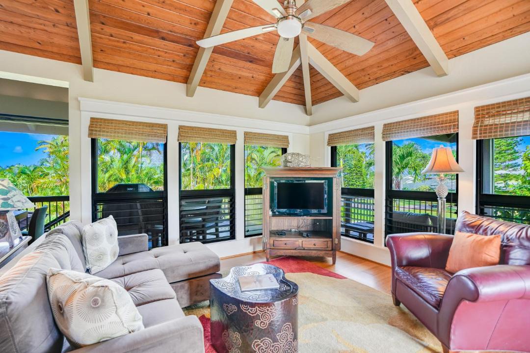 Photo of Livingroom in Princeville
