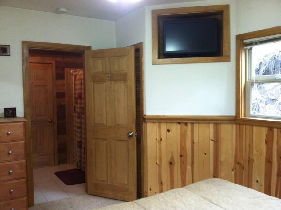 Photo of Bedroom in Chiloquin