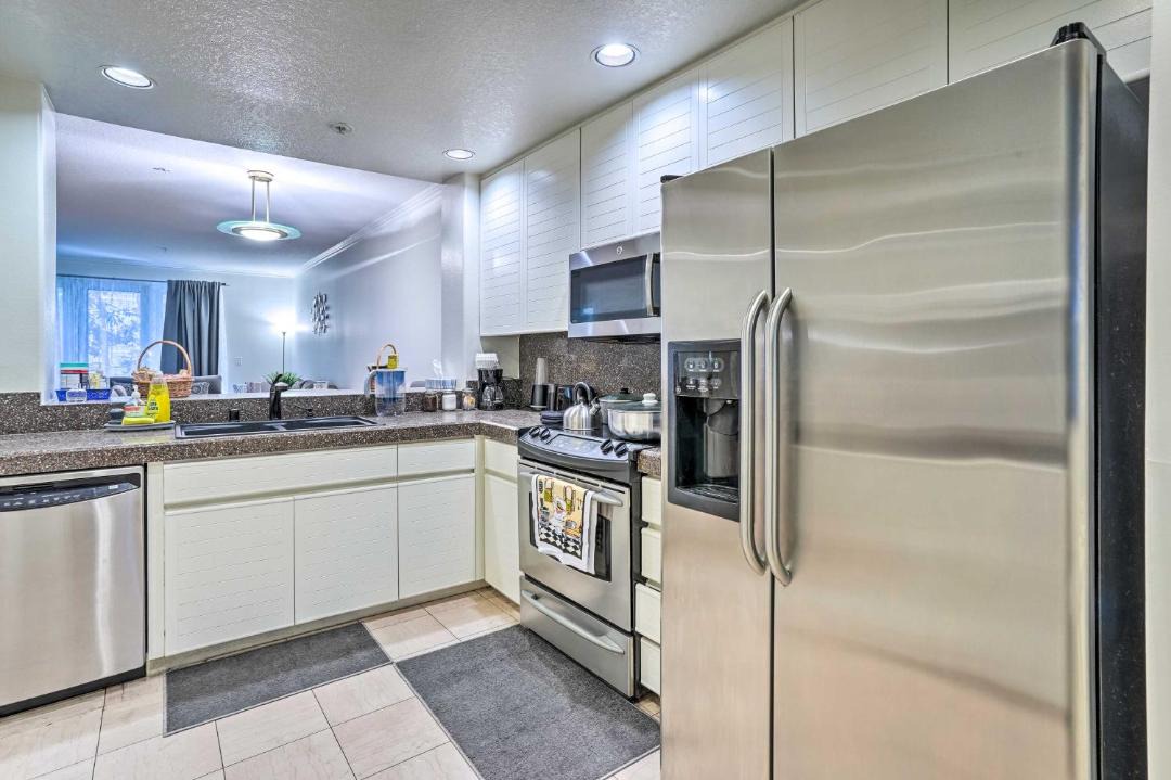Photo of Kitchen in Airport Area