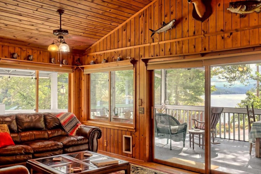 Photo of Livingroom in Clayton