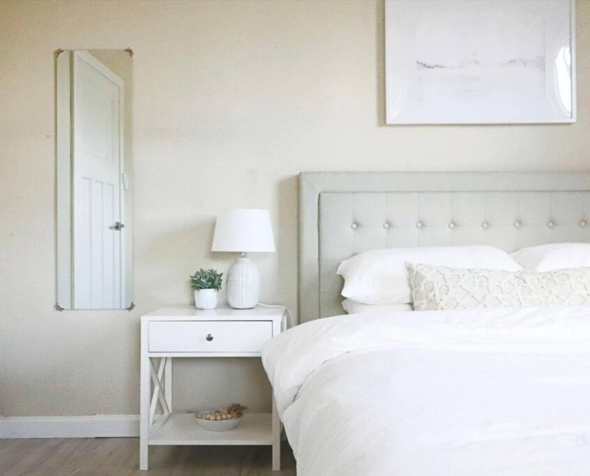 Photo of Bedroom in West Tamworth