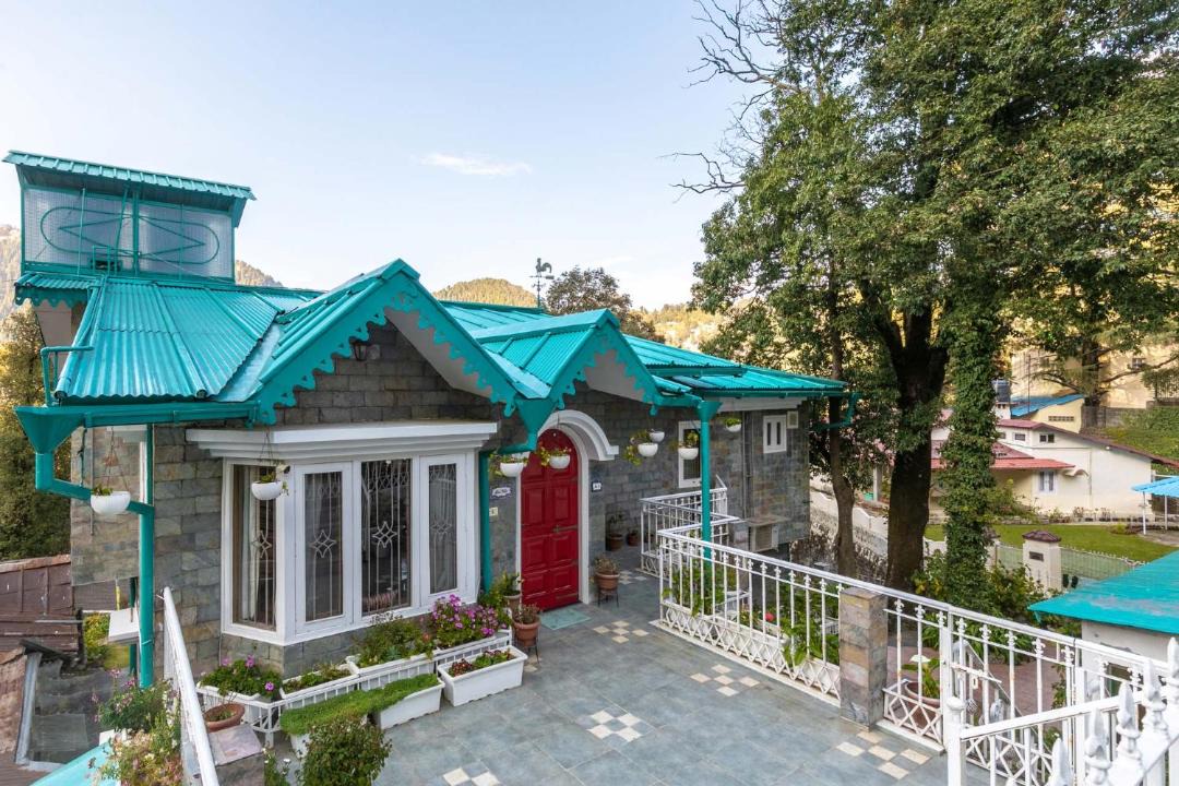 Photo of Buildings in Nainital