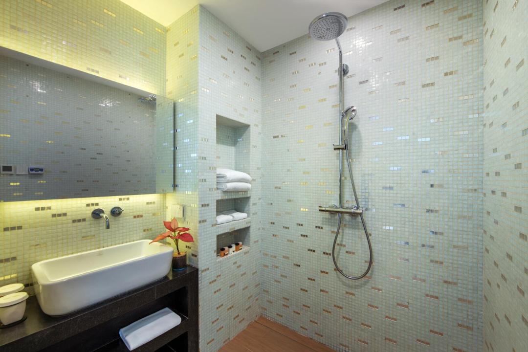 Photo of Bathroom in Shekou