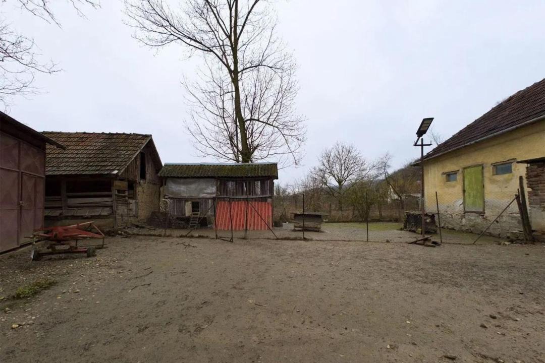 Photo of Buildings in Fairview
