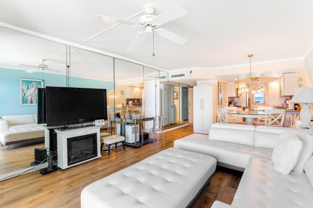 Photo of Livingroom in Key Colony Beach