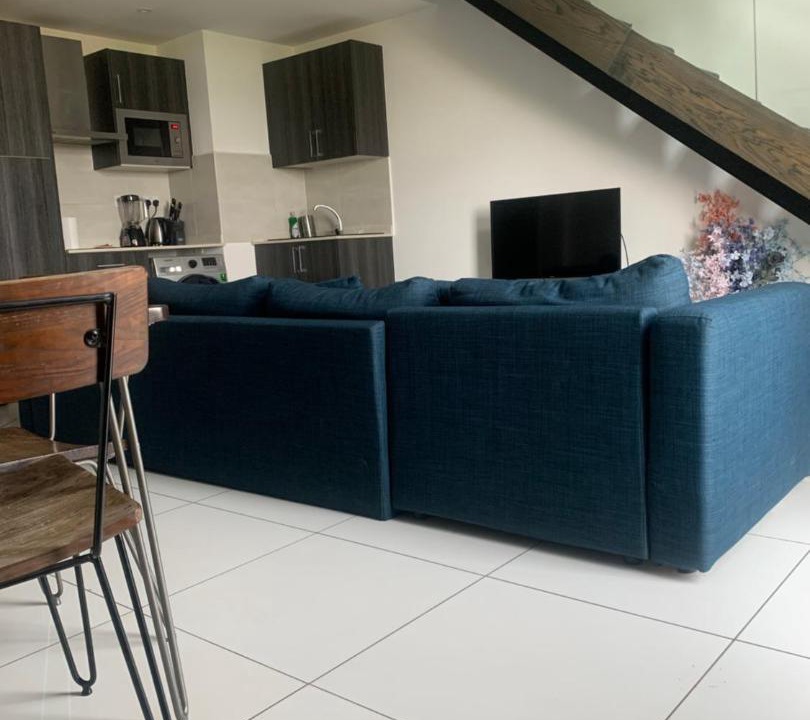 Photo of Livingroom in Cantonments