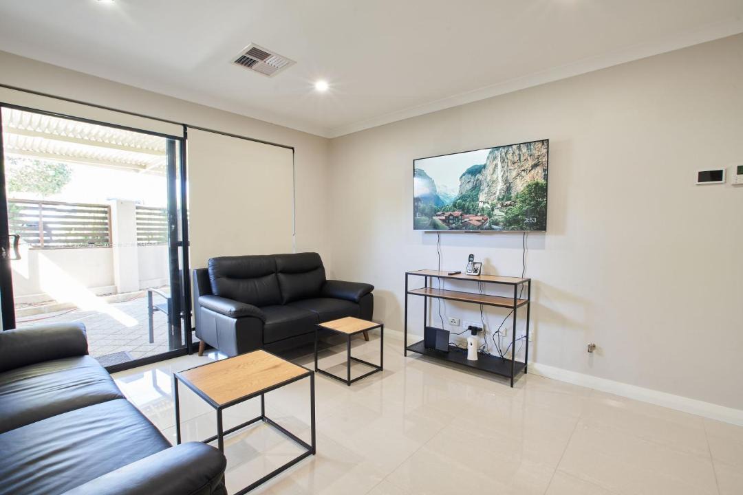 Photo of Livingroom in Westminster
