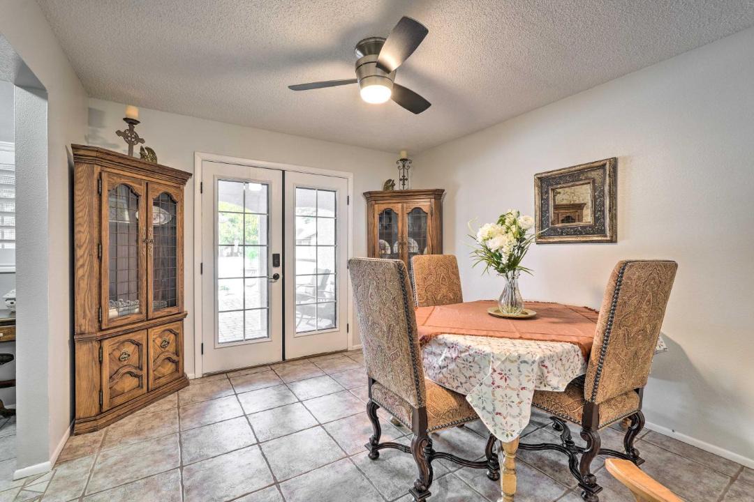Photo of Livingroom in Village Grove