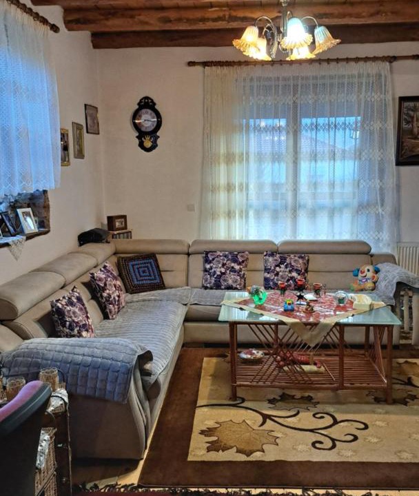 Photo of Livingroom in Korce