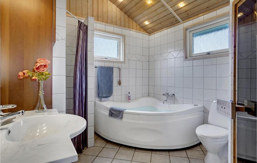 Photo of Bathroom in Grønninghoved Strand