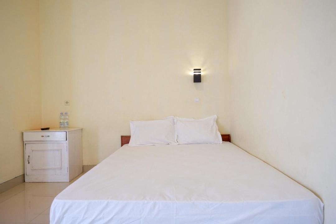 Photo of Bedroom in Hargomulyo