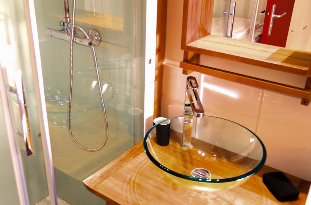 Photo of Bathroom in Hotel de Ville - Quinconces