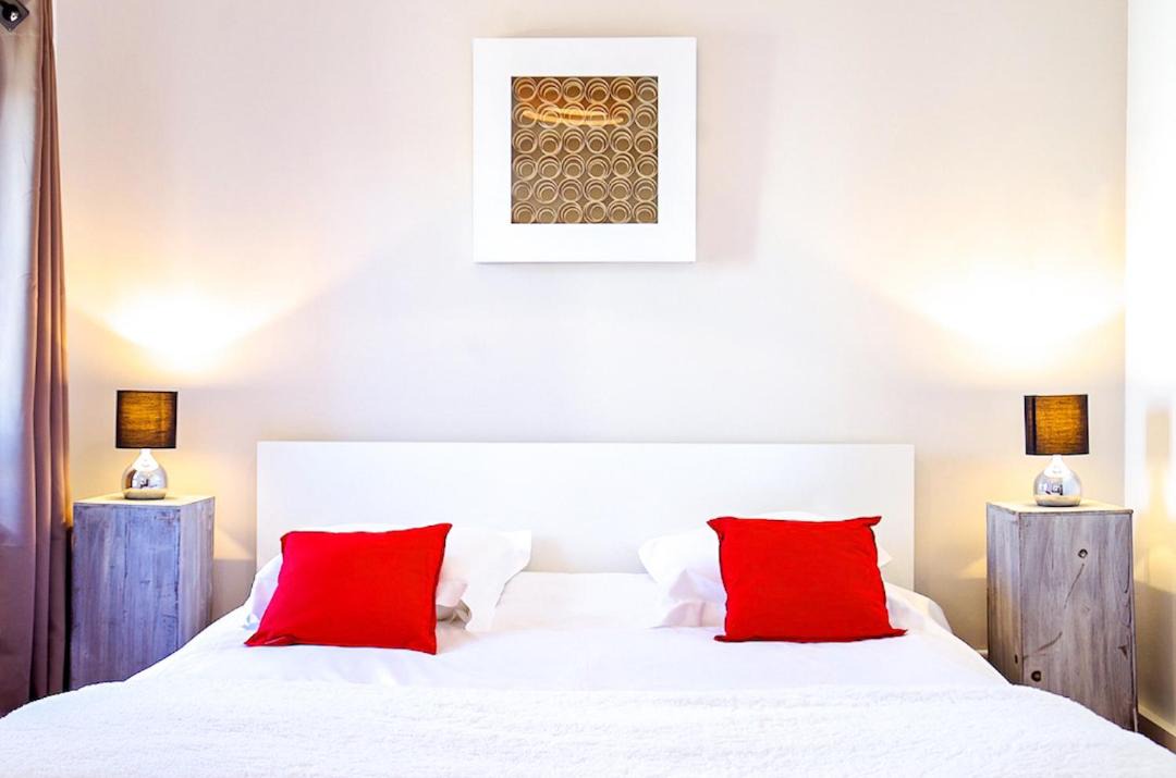 Photo of Bedroom in Hotel de Ville - Quinconces