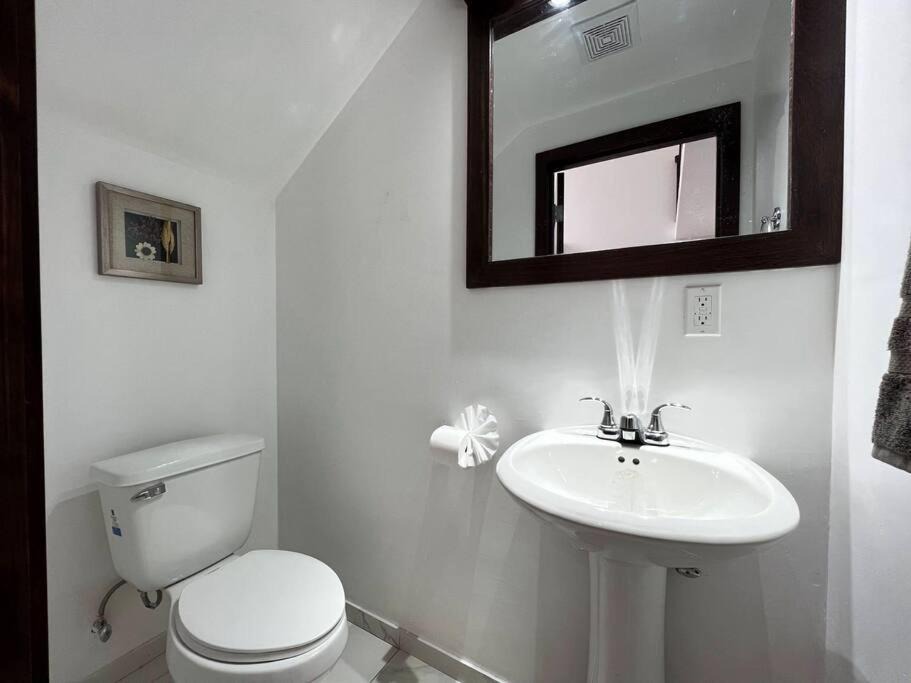 Photo of Bathroom in Roatan
