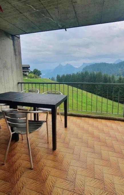 Photo of Patio Balcony in Moleson