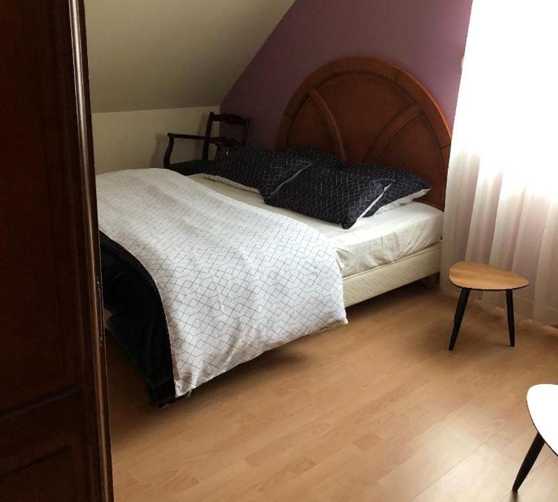 Photo of Bedroom in Montfort-le-Gesnois