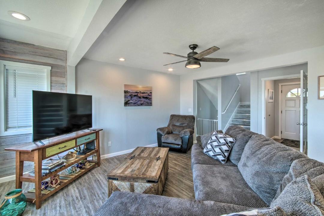 Photo of Livingroom in Gold Beach