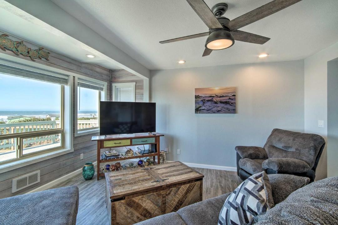 Photo of Livingroom in Gold Beach