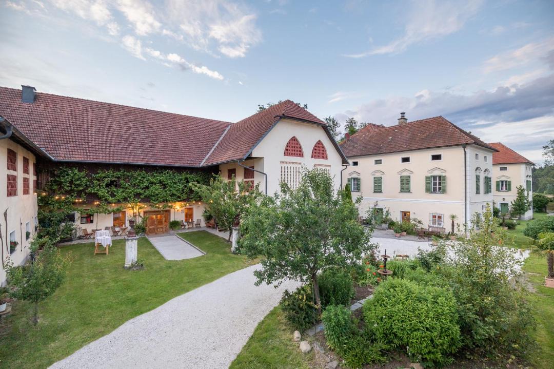 Photo of Buildings in Magdalensberg