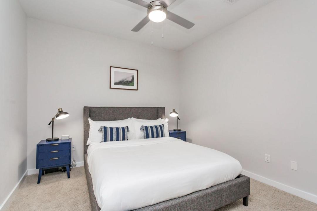 Photo of Bedroom in Music Row