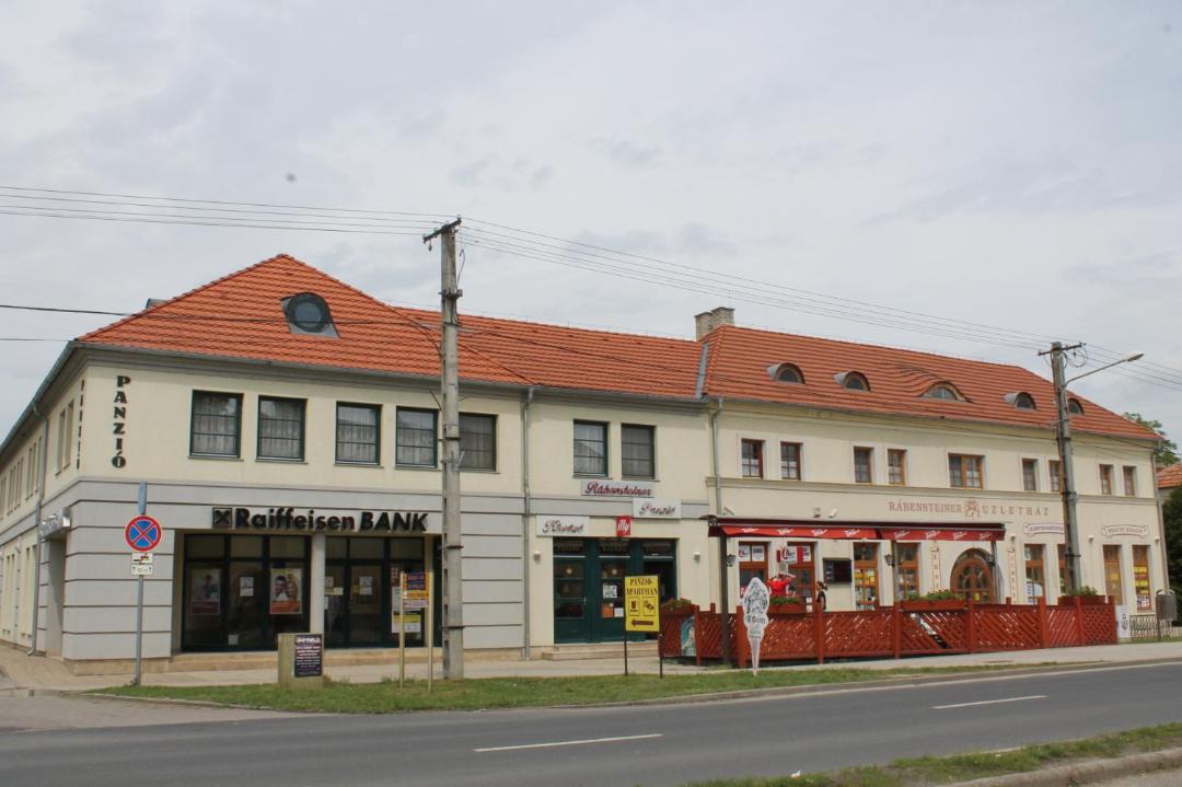 Photo of Others in Fertod