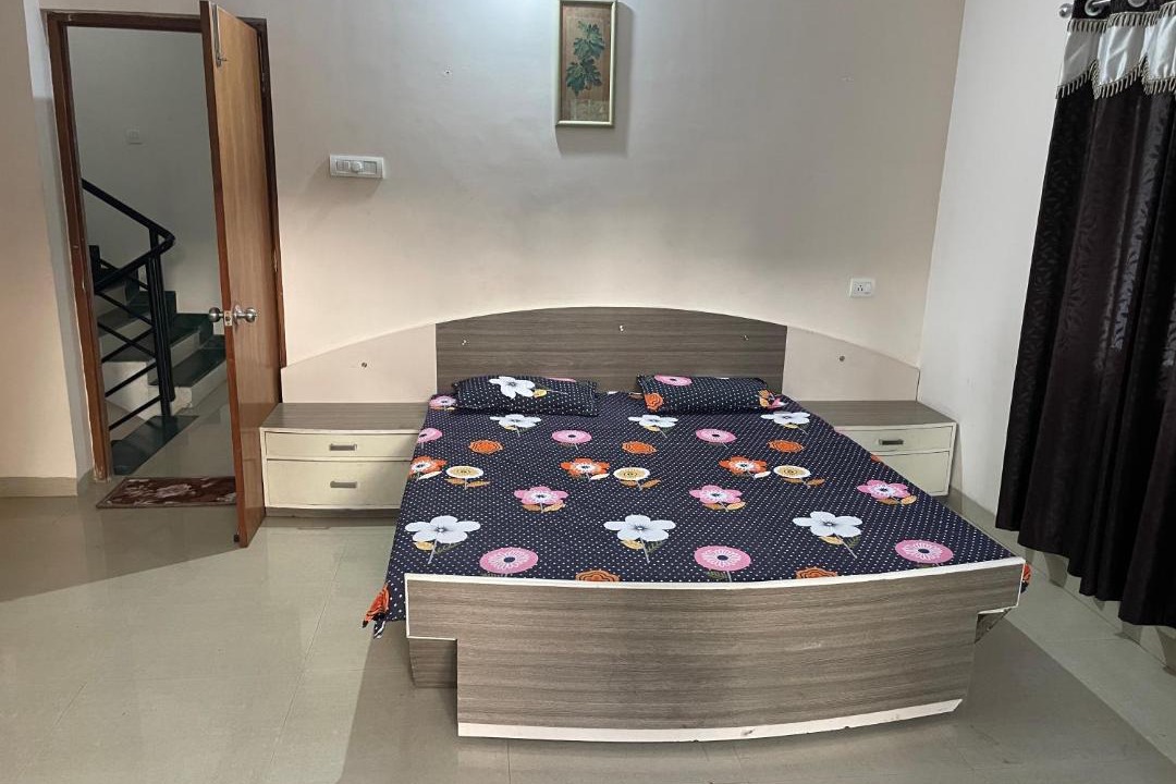 Photo of Bedroom in Hingana