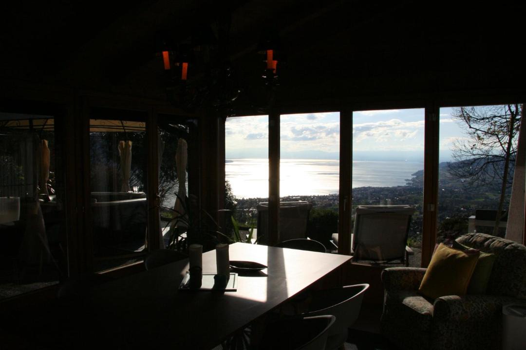Photo of Others in Montreux