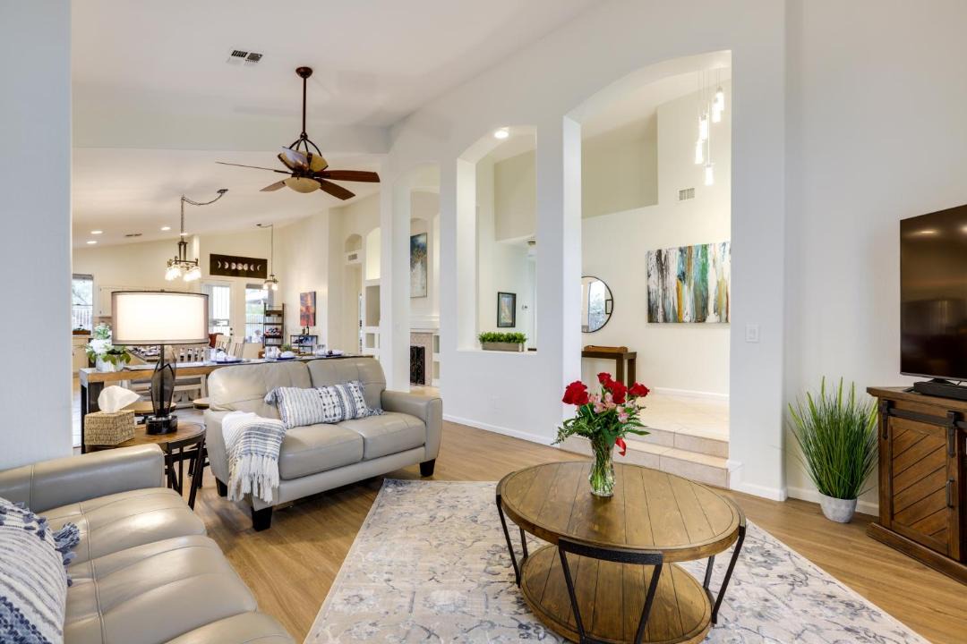 Photo of Livingroom in Tatum Ranch