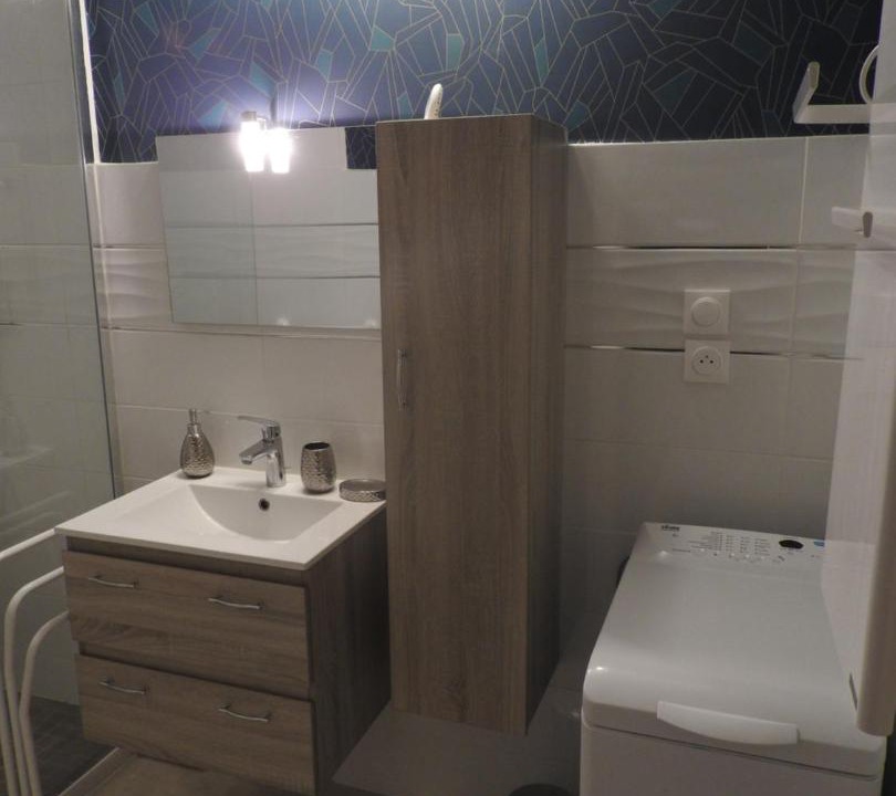 Photo of Bathroom in Saint-Lattier