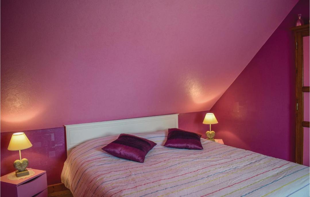 Photo of Bedroom in Plehedel