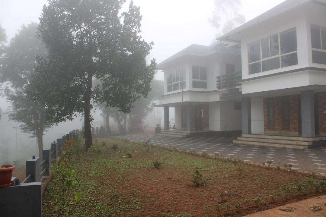 Photo of Others in Vayittiri