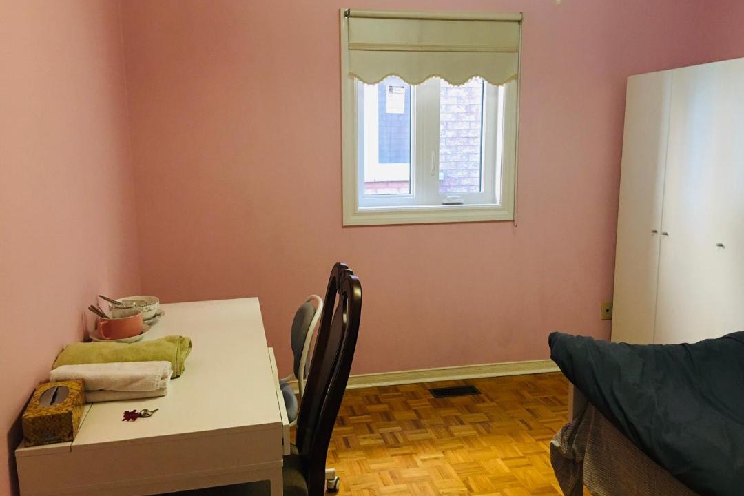 Photo of Bedroom in Highland Creek