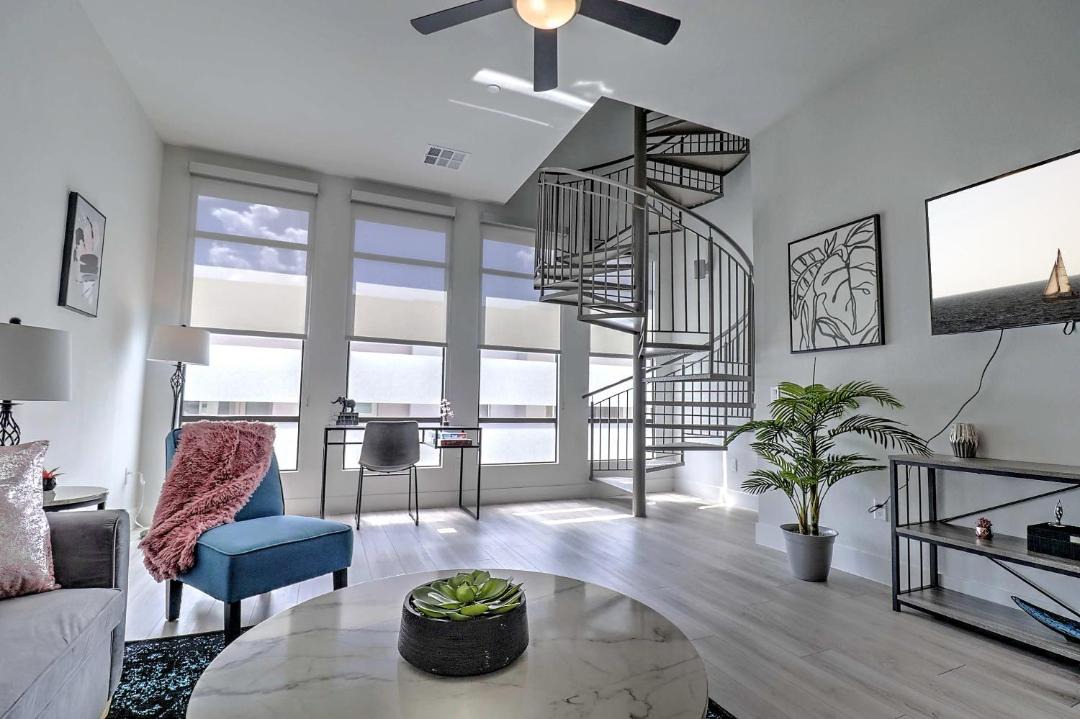Photo of Livingroom in North Scottsdale