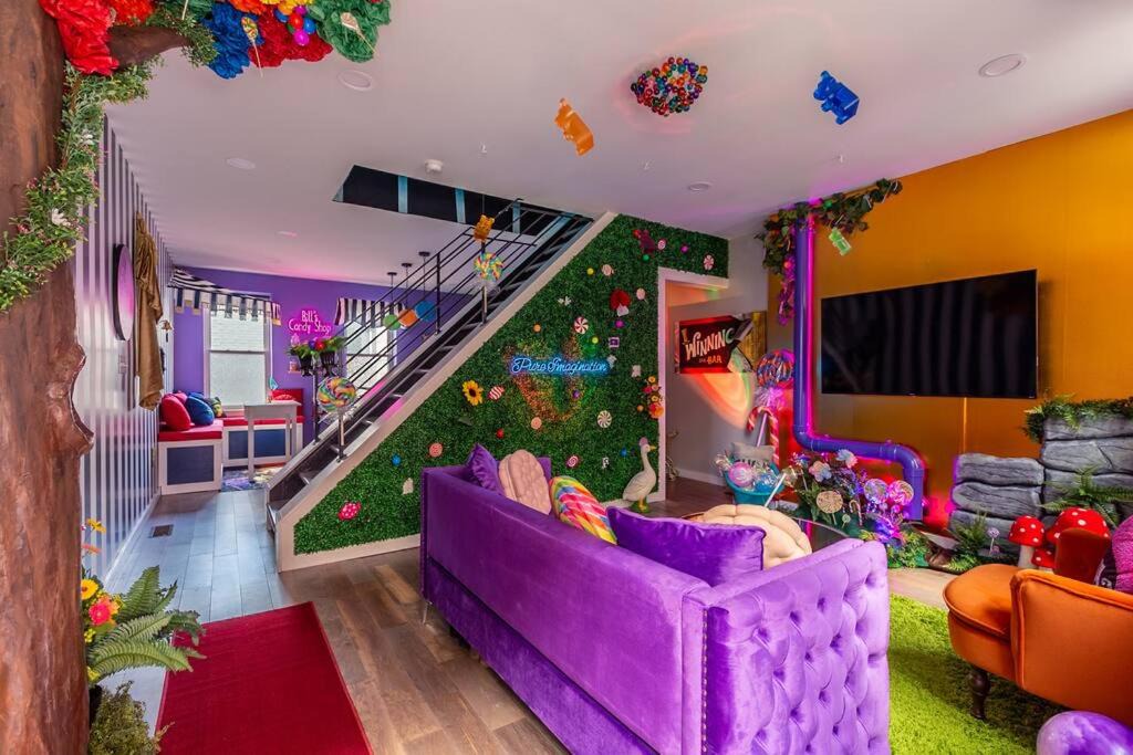 Photo of Livingroom in Lawrenceville