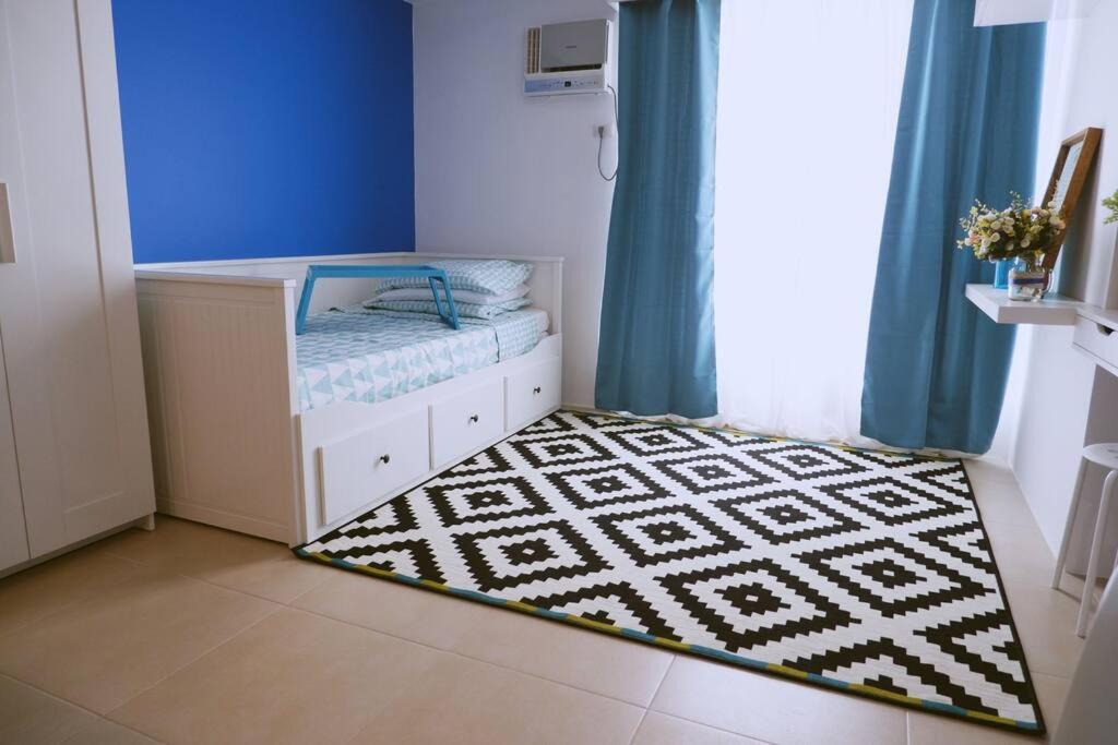 Photo of Bedroom in South Triangle