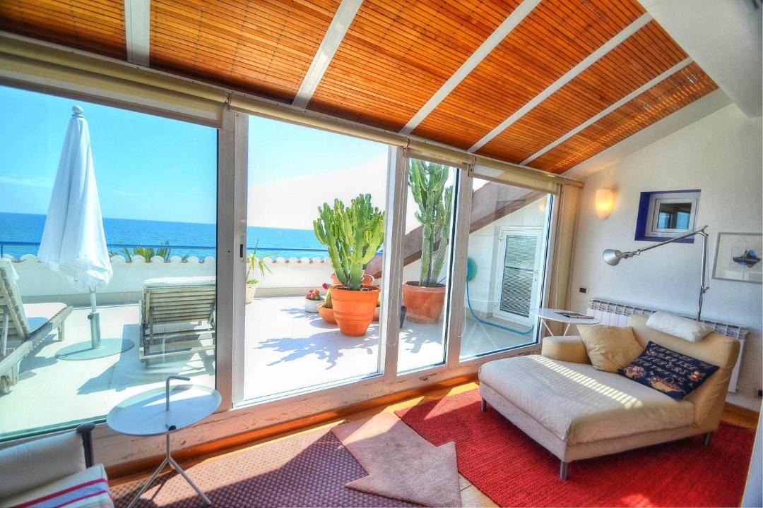Photo of Livingroom in Passeig Maritim