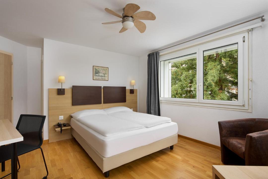 Photo of Bedroom in Montreux City Centre