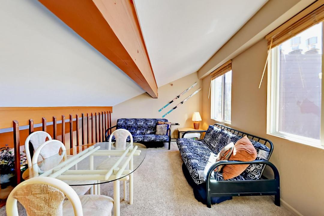 Photo of Livingroom in Tahoe Village