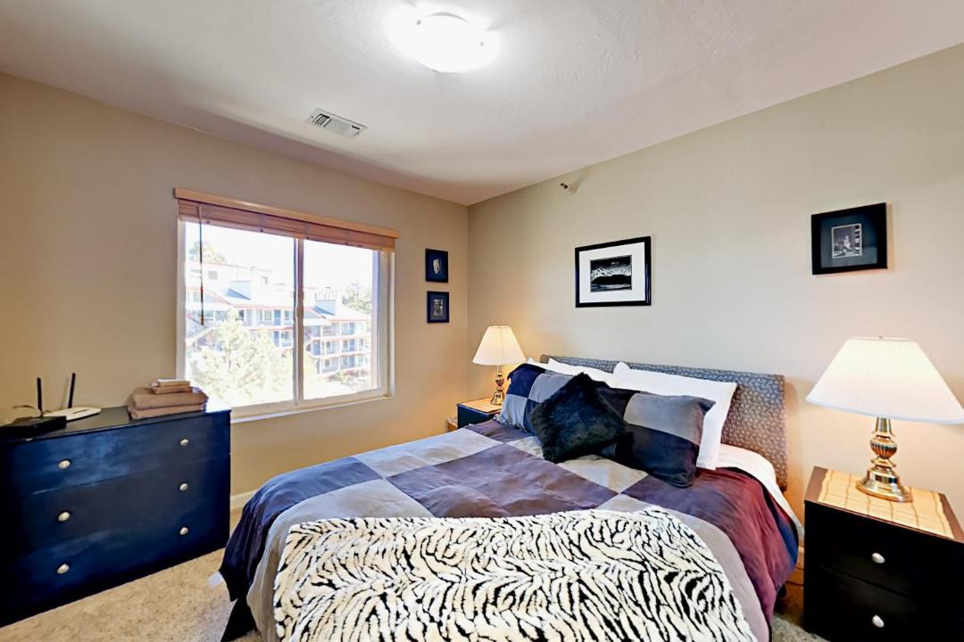 Photo of Bedroom in Tahoe Village
