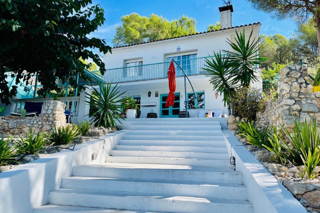 Photo of Buildings in Vallpineda
