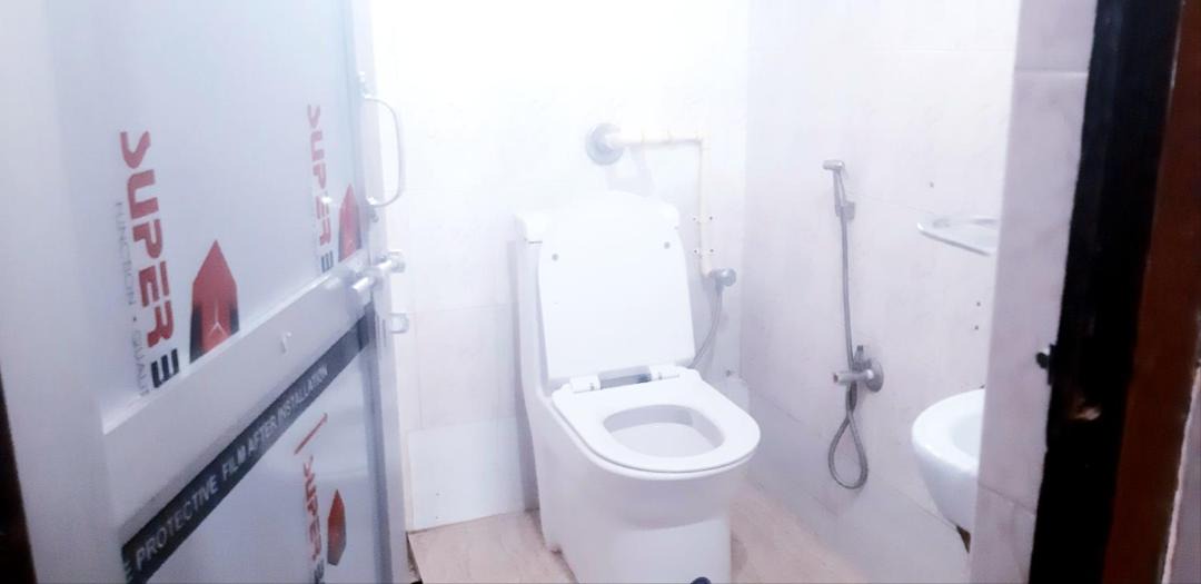 Photo of Bathroom in Manigram