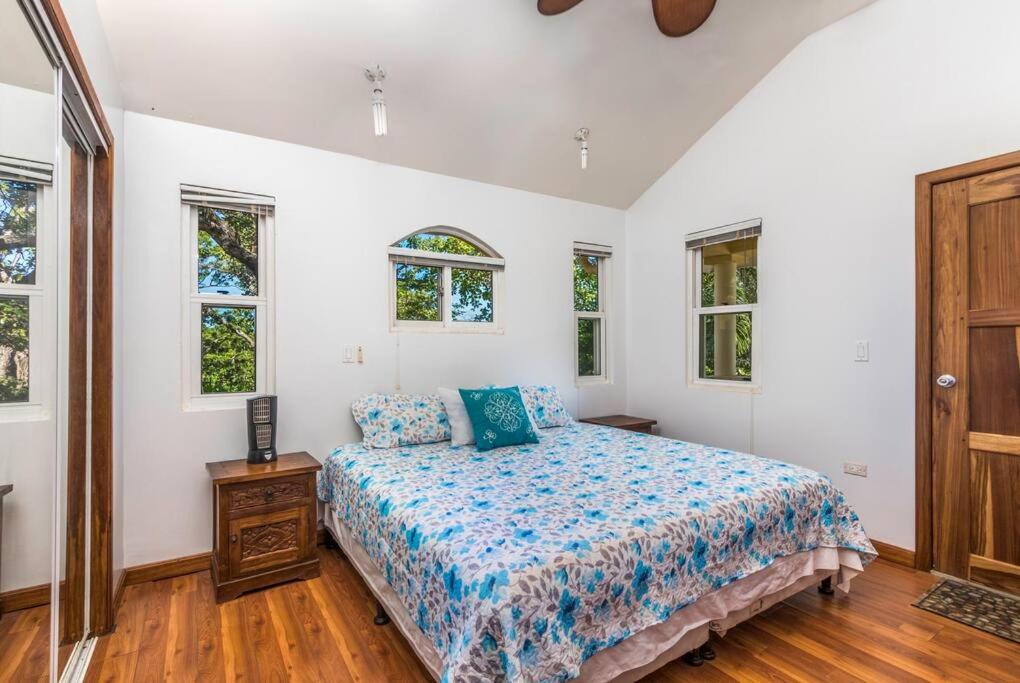 Photo of Bedroom in Mud Hole