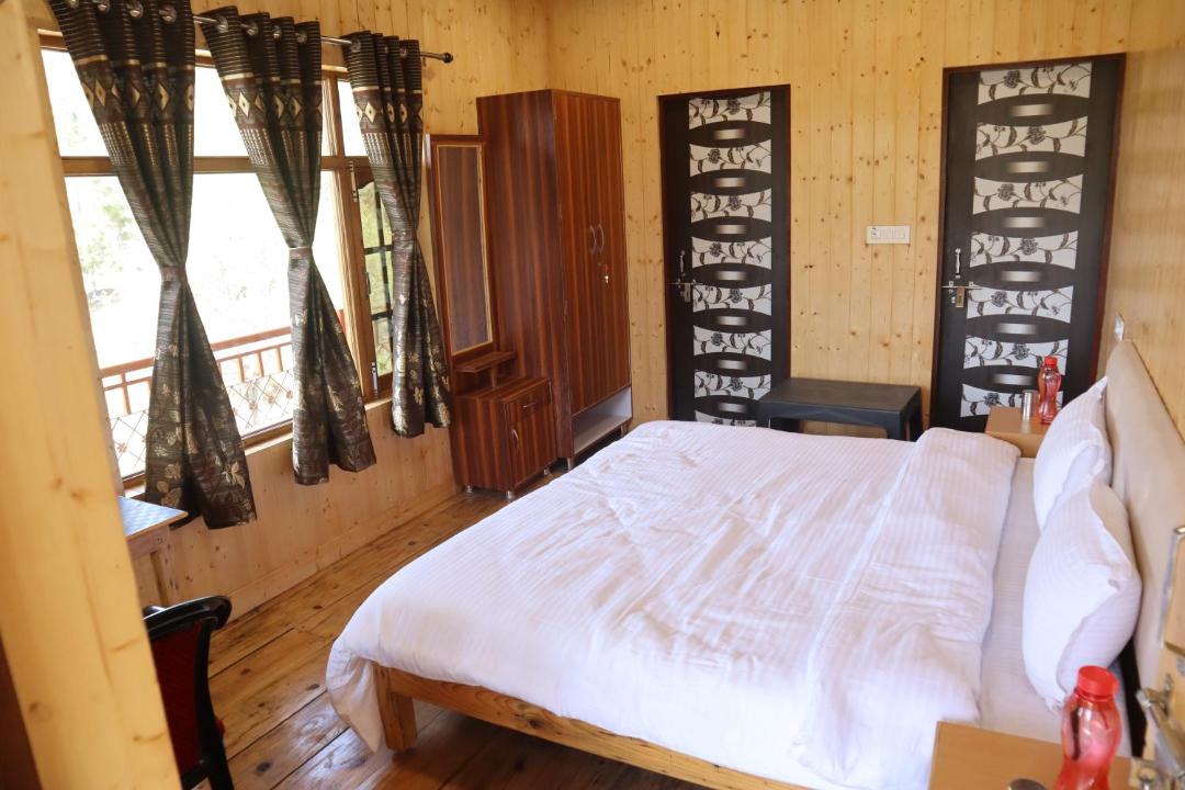 Photo of Bedroom in Mukteshwar