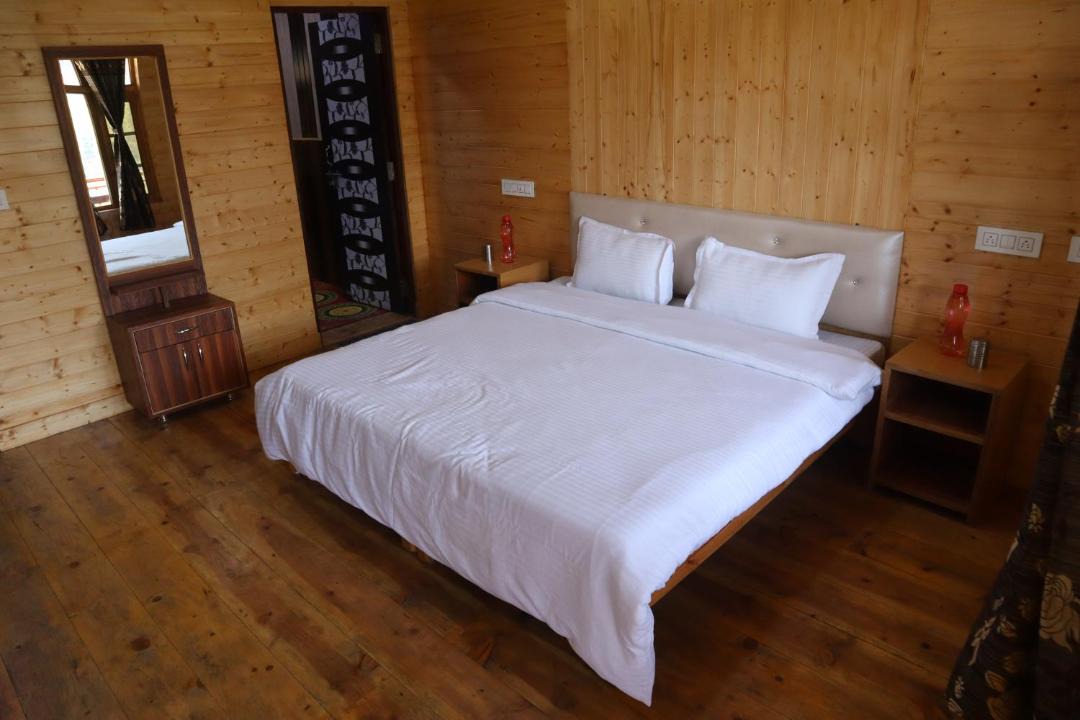 Photo of Bedroom in Mukteshwar