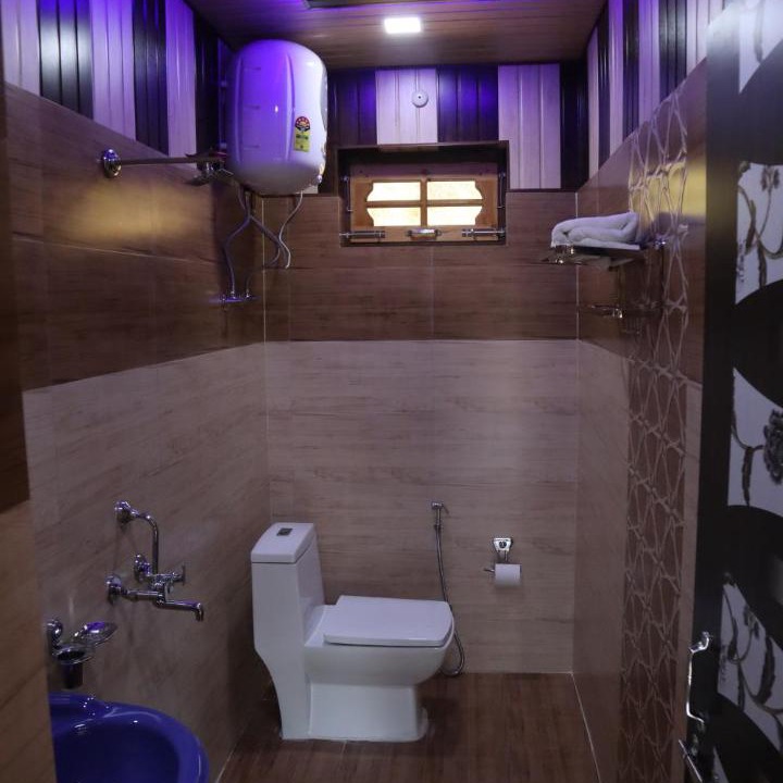 Photo of Bathroom in Mukteshwar
