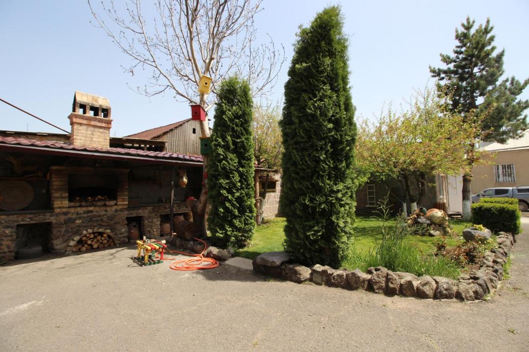 Photo of Others in Gavarr
